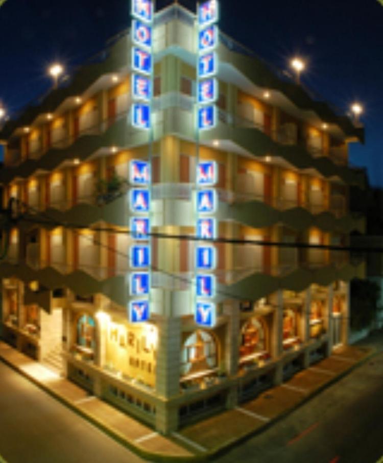Hotel Marily Pírgos Exteriér fotografie