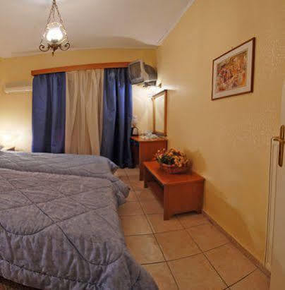 Hotel Marily Pírgos Exteriér fotografie